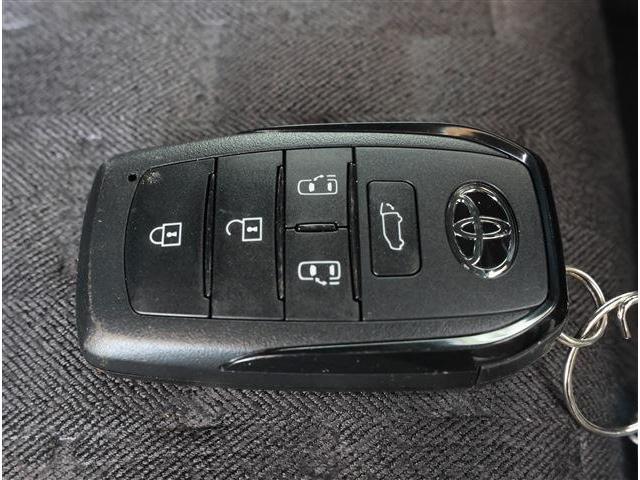 ヴォクシー Ｓ－Ｚ　快適利便Ｐ・１０．５型ナビ・ＴＶ・Ｂカメラ・ＥＴＣ２（19枚目）