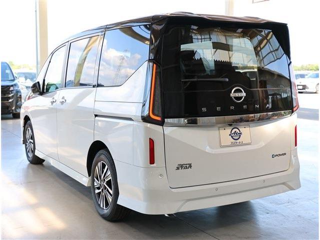 セレナ ｅ－パワー　ハイウェイスターＶ　寒冷地　１２．３型ナビ　ＴＶ　全カメラ　ＥＴＣ　Ｄレコ（32枚目）