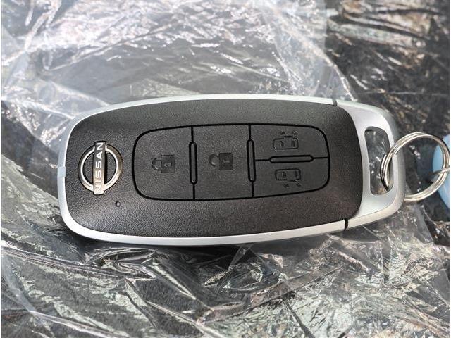 セレナ ｅ－パワー　ハイウェイスターＶ　寒冷地　１２．３型ナビ　ＴＶ　全カメラ　ＥＴＣ　Ｄレコ（24枚目）