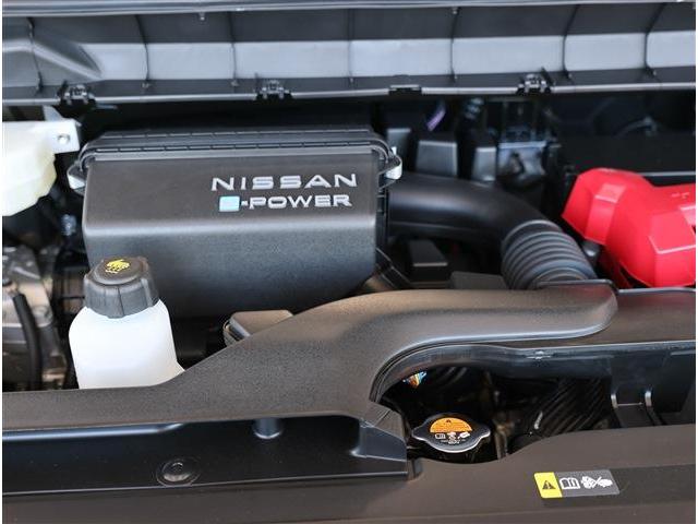 セレナ ｅ－パワー　ハイウェイスターＶ　寒冷地　１２．３型ナビ　ＴＶ　全カメラ　ＥＴＣ　Ｄレコ（26枚目）