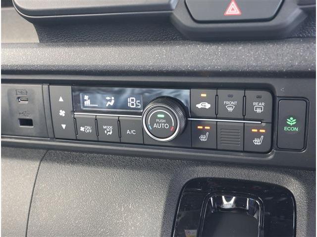 Ｎ－ＢＯＸカスタム コーディネートスタイル　モノトーン　届出済未使用車・両側Ｐドア・ナビ装着用ＰＫＧ（8枚目）