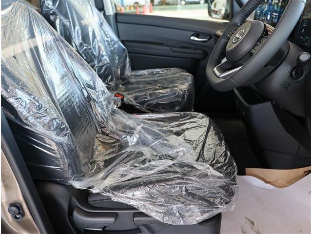 セレナ ｅ－パワー　ハイウェイスターＶ　寒冷地　１２．３型ナビ　ＴＶ　全カメラ　ＥＴＣ　Ｄレコ（20枚目）