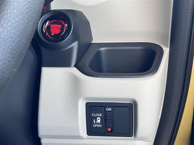 Ｎ－ＢＯＸ ファッションスタイル　ファッションスタイル　届出済未使用車・ナビ装着用ＰＫＧ（13枚目）