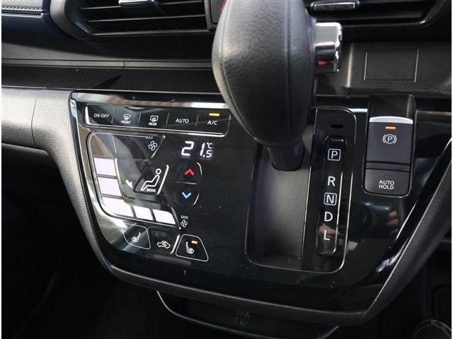 �A�c�~���[�^�[�X�ł͐l�C�̒��ÎԂ��펞�P�T�O�O��I�f�����|�������f�ڎ��q�ȊO�ɂ��z�[���y�[�W�Ɍf�ڒ��I�I