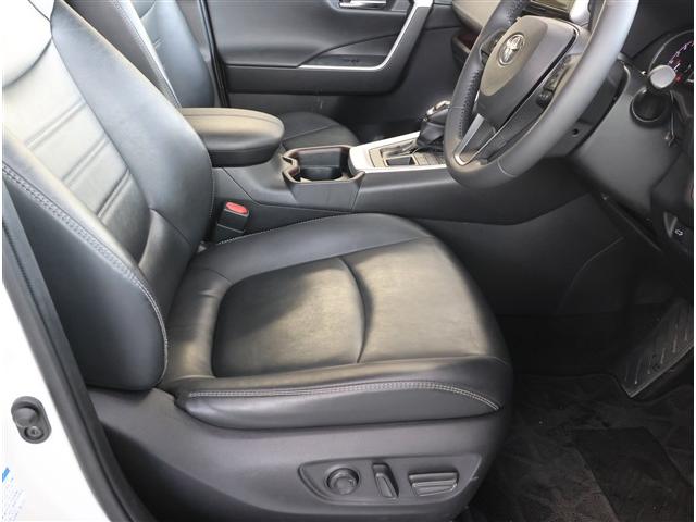 ＲＡＶ４ Ｇ　４ＷＤ　ＴＲＤエアロ　ＴＲＤエアロ・１７ＡＷ・ナビ・Ｂカメラ・２．７万ｋｍ（14枚目）