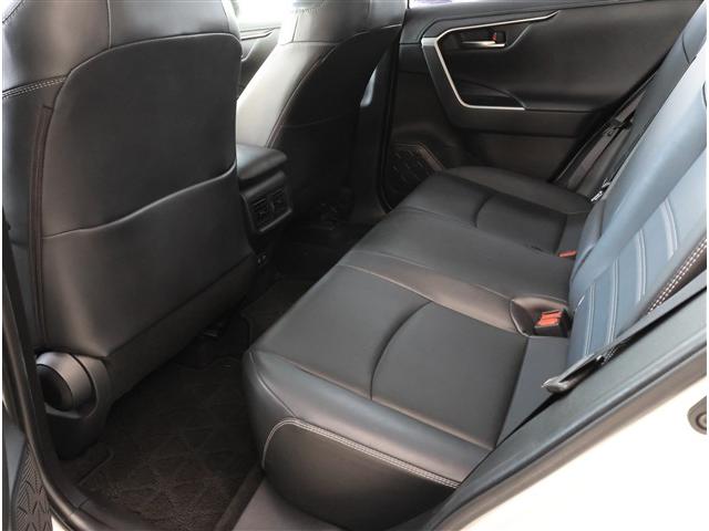 ＲＡＶ４ Ｇ　４ＷＤ　ＴＲＤエアロ　ＴＲＤエアロ・１７ＡＷ・ナビ・Ｂカメラ・２．７万ｋｍ（17枚目）