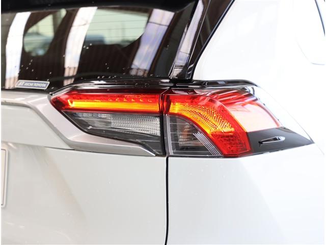 ＲＡＶ４ Ｇ　４ＷＤ　ＴＲＤエアロ　ＴＲＤエアロ・１７ＡＷ・ナビ・Ｂカメラ・２．７万ｋｍ（28枚目）