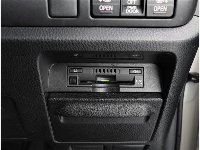 ヴォクシー ＺＳ　煌ＩＩＩ　軽減Ｂ・後席Ｍ・ナビ・ＴＶ・Ｂカメラ・ＥＴＣ（6枚目）