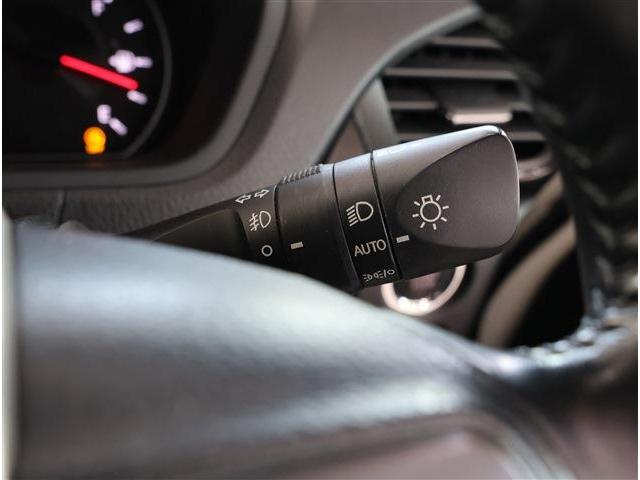 ヴォクシー ＺＳ　煌ＩＩＩ　軽減Ｂ・後席Ｍ・ナビ・ＴＶ・Ｂカメラ・ＥＴＣ（33枚目）