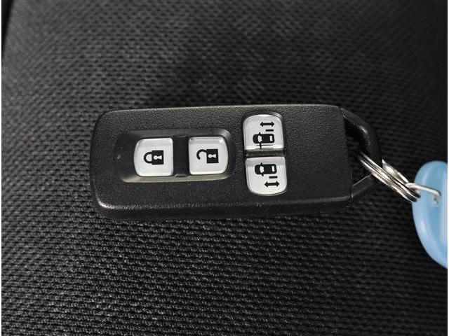 Ｎ－ＢＯＸカスタム Ｇ　ターボＳＳブラックスタイルパッケージ　ＣＤ　フルセグＴＶ　バックカメラ　ＥＴＣ　セキュリティ　フォグライト　プライバシーガラス　アルミホイール　エアロパーツ（18枚目）