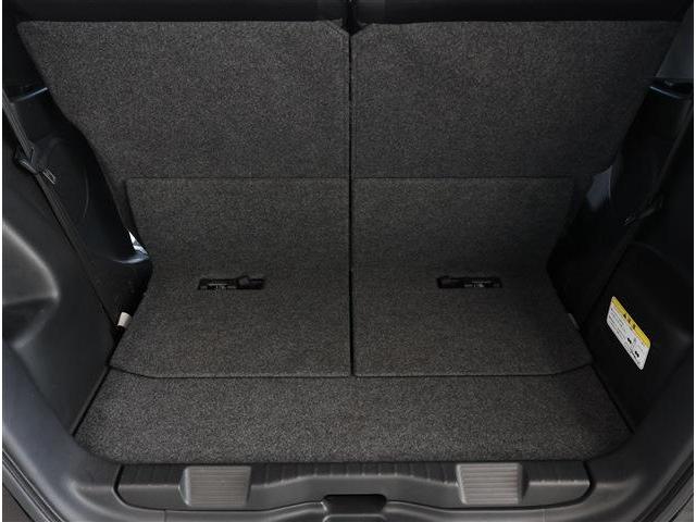 Ｎ－ＢＯＸカスタム Ｇ　ターボＳＳブラックスタイルパッケージ　ＣＤ　フルセグＴＶ　バックカメラ　ＥＴＣ　セキュリティ　フォグライト　プライバシーガラス　アルミホイール　エアロパーツ（19枚目）