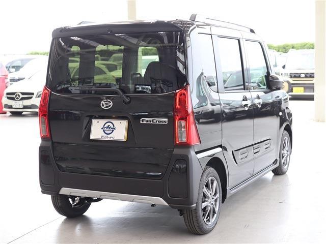 タント ファンクロス　パノラマＵＰグレード　届出済未使用車・パノラマＵＰグレードＰ（5枚目）