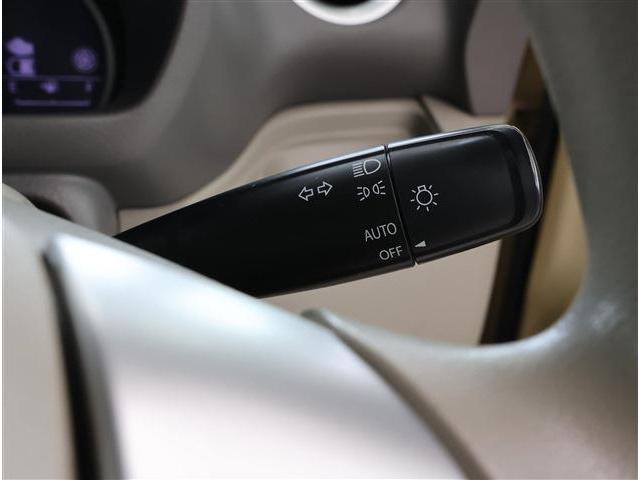 フレアワゴン ＸＳ　セーフ　ＯＰ装備付　メーカーオプション（ディスチャージヘッドランプ＋運転席側パワースライドドア）　衝突被害軽減ブレーキ　両側パワースライドドア　シートヒーター　スマートキー　ＣＤデッキ（30枚目）