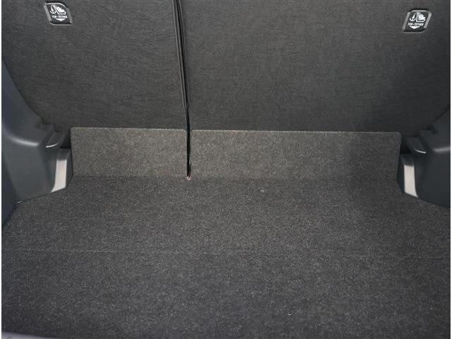 ヤリス Ｘ　ソナー・ナビ・ＥＴＣ・走行６０００ｋｍ（19枚目）