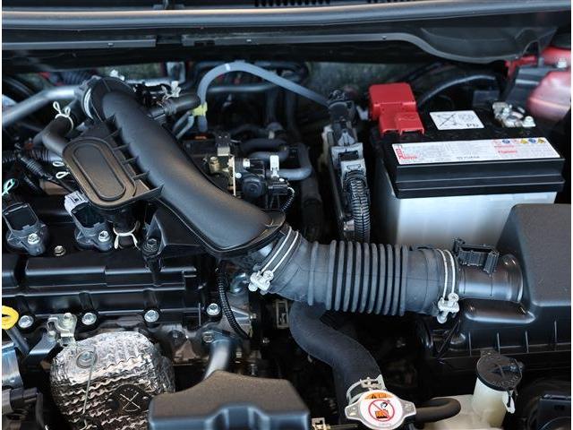 ヤリス Ｘ　ソナー・ナビ・ＥＴＣ・走行６０００ｋｍ（20枚目）