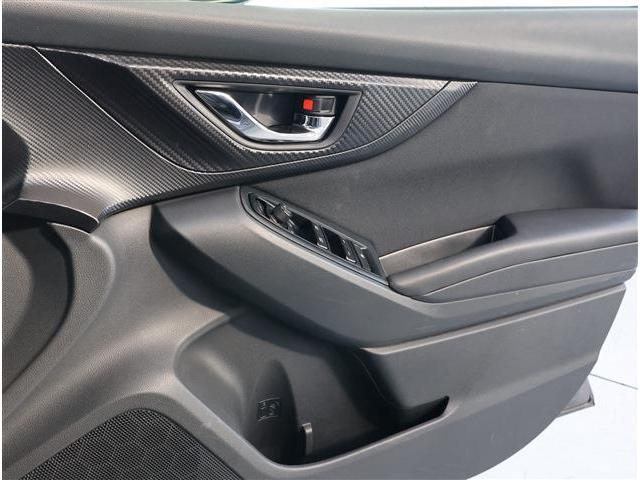 インプレッサスポーツ １．６ｉ－Ｌアイサイト　メモリーナビ　バックカメラ　クルーズコントロール　Ｂｌｕｅｔｏｏｔｈ　ＣＤ　アルミホイール　布ハンドル　衝突被害軽減ブレーキ（6枚目）