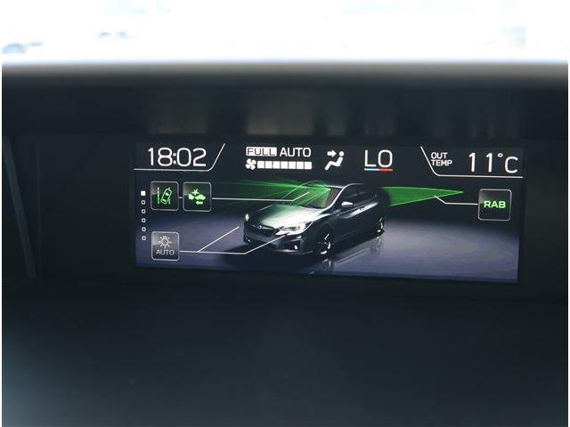 インプレッサスポーツ １．６ｉ－Ｌアイサイト　メモリーナビ　バックカメラ　クルーズコントロール　Ｂｌｕｅｔｏｏｔｈ　ＣＤ　アルミホイール　布ハンドル　衝突被害軽減ブレーキ（10枚目）