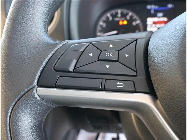 キャラバン ロングＤＸ　登録済未使用車・Ｐガラス・ナビ・ＴＶ・Ｂカメラ　（ホワイト）（26枚目）