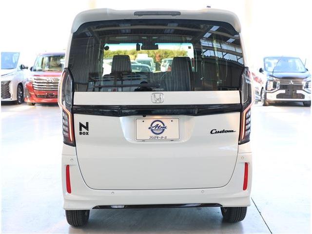N-BOXカスタム L スタイル+ブラック 両側パワースライドドア+カラーインパネガーニッシュ+本革巻きステアリング)付き 衝突被害軽減ブレーキ リヤパーキングセンサー 電動パーキングブレーキ シートヒーター(24枚目)
