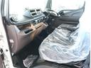 ＤＴ　全低床　２ｔ　登録済未使用車・バイザー・Ｆマット・Ｂカメラ（15枚目）