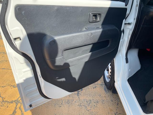 ハイゼットカーゴ スペシャル　キーレスパワーウィンドプライバシーガラス　黒ナンバー営業ナンバー（30枚目）