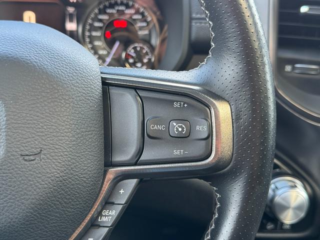 ダッジ・ラム レベル 4WD パノラマルーフ 新車並行 V8 5.7L HEMIエンジン 12インチディスプレイオーディオ ETC ドライブレコーダー REVELブラックレザーシート サイドステップ ベッドステップ(41枚目)