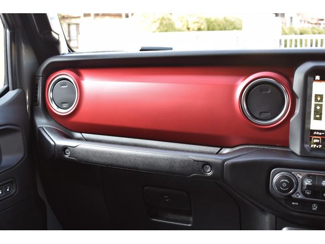 ジープ・グラディエーター ルビコン 392ファイナルエディションスタイル・スティールバンパー・WARNウインチ・専用ボンネット&デカール・ハイフェンダー・後期グリル・AO17インチホイール・37外径M/Tタイヤ・RC3.5インチリフト(46枚目)