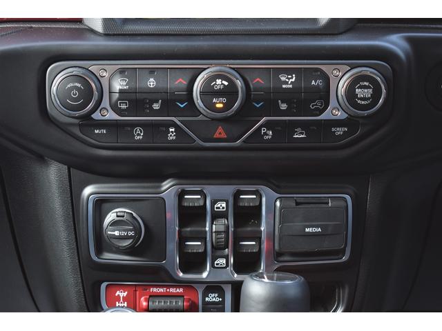 ジープ・グラディエーター ルビコン 392ファイナルエディションスタイル・スティールバンパー・WARNウインチ・専用ボンネット&デカール・ハイフェンダー・後期グリル・AO17インチホイール・37外径M/Tタイヤ・RC3.5インチリフト(52枚目)