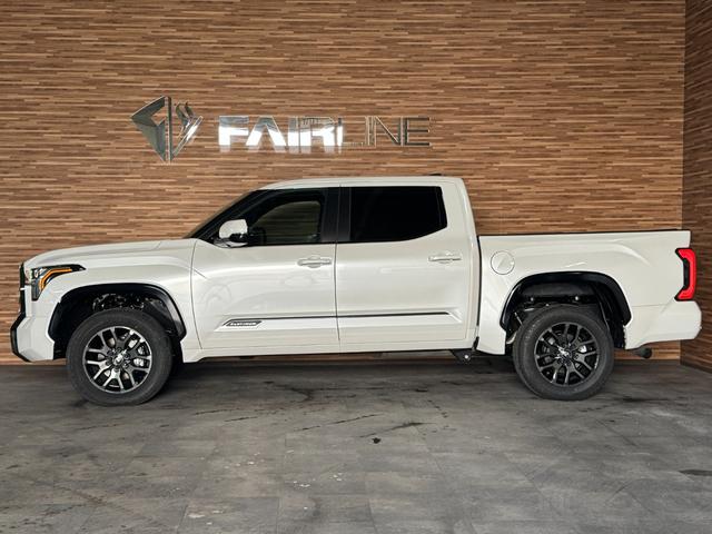 タンドラ クルーマックス プラチナム プラチナム 4WD 2026年モデル 専用シート(ブルーステッチ) シートヒーター ベンチレーション ステアリングヒーター パノラマルーフ 14インチディスプレイオーディオ 360度カメラ JBL(3枚目)