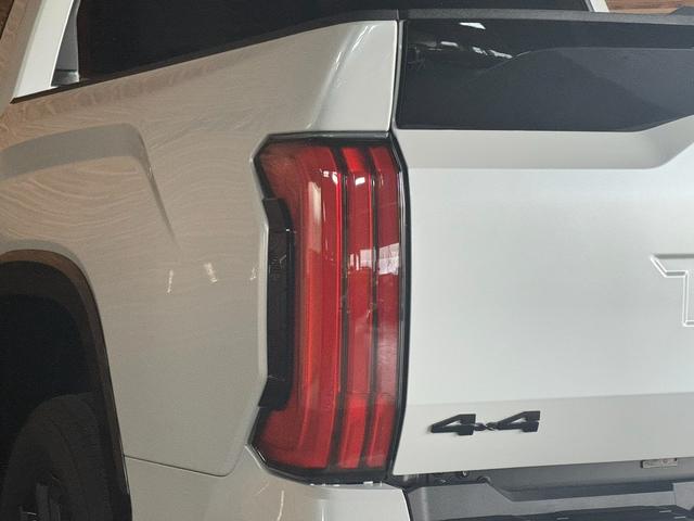 タンドラ クルーマックス プラチナム プラチナム 4WD 2026年モデル 専用シート(ブルーステッチ) シートヒーター ベンチレーション ステアリングヒーター パノラマルーフ 14インチディスプレイオーディオ 360度カメラ JBL(17枚目)