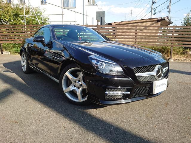 ＳＬＫ２００トレンド＋　ＡＭＧスポーツパッケージ　１年間走行距離無制限保証　レーダーセーフティパッケージ　キーレスゴー(4枚目)