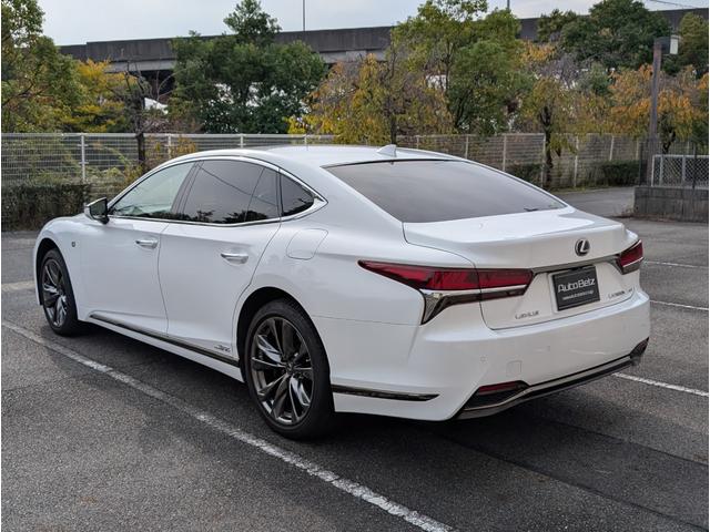 ＬＳ ＬＳ５００ｈ　Ｆスポーツ　法人ワンオーナー　禁煙車　白革シート　マークレビンソン　デジタルインナーミラー　ＡＣ１００Ｖ　寒冷地仕様　リモコンエンジンスターター（12枚目）