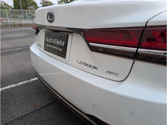 ＬＳ ＬＳ５００ｈ　Ｆスポーツ　法人ワンオーナー　禁煙車　白革シート　マークレビンソン　デジタルインナーミラー　ＡＣ１００Ｖ　寒冷地仕様　リモコンエンジンスターター（13枚目）