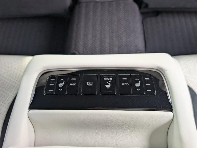 ＬＳ ＬＳ５００ｈ　Ｆスポーツ　法人ワンオーナー　禁煙車　白革シート　マークレビンソン　デジタルインナーミラー　ＡＣ１００Ｖ　寒冷地仕様　リモコンエンジンスターター（40枚目）