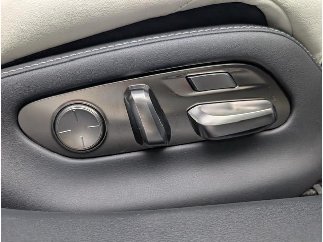 ＬＳ ＬＳ５００ｈ　Ｆスポーツ　法人ワンオーナー　禁煙車　白革シート　マークレビンソン　デジタルインナーミラー　ＡＣ１００Ｖ　寒冷地仕様　リモコンエンジンスターター（41枚目）