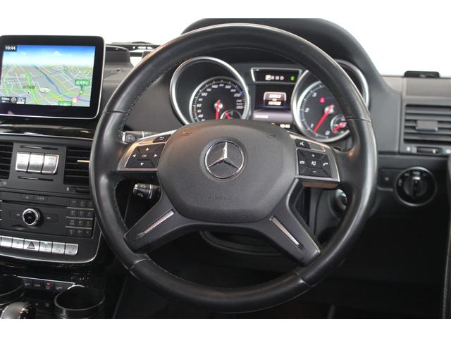 Ｇクラス Ｇ３５０ｄ　ワンオーナー／後期型／ラグジュアリーＰＫＧ／４ＷＤ／黒革シート／サンルーフ／純正ＨＤＤナビ／Ａｐｐｌｅ　ＣａｒＰｌａｙ／追従型クルーズコントロール／ＢＳＭ／ｈａｒｍａｎ　ｋａｒｄｏｎサウンド（20枚目）