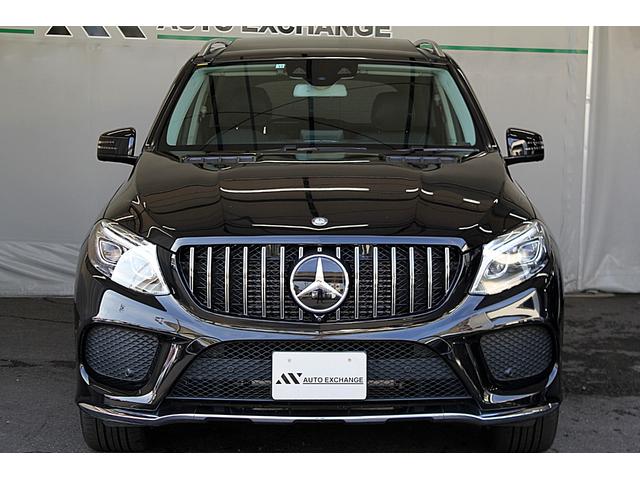 ＧＬＥ３５０ｄ　４マチックスポーツ　ワンオーナー／パナメリカーナタイプグリル／黒革シート／パノラミックスライディングルーフ／純正ナビＴＶ／ＡｐｐｌｅＣａｒＰｌａｙ／追従式クルコン／ＢＳＭ／全周囲３６０°カメラ／ハーマンカードンサウンド(6枚目)