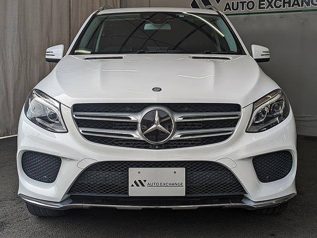 ＧＬＥ３５０ｄ　４マチックスポーツ　黒革シート／純正ナビＴＶ／Ａｐｐｌｅ　ＣａｒＰｌａｙ／Ｈａｒｍａｎ　Ｋａｒｄｏｎサウンド／ディストロニック＋／全周囲３６０°カメラ／ＢＳＭ／ＬＥＤヘッドライト／シートヒーター／電動リアゲート(6枚目)