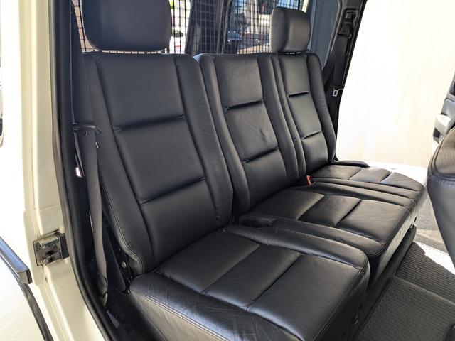 Ｇクラス Ｇ３５０ｄ　後期型／ラグジュアリーＰＫＧ／黒革シート／サンルーフ／純正ナビＴＶ／ハーマンカードンサウンド／ディストロニックプラス／ブラインドスポットモニター／パークトロニック（14枚目）