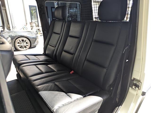 Ｇクラス Ｇ３５０ｄ　後期型／ラグジュアリーＰＫＧ／黒革シート／サンルーフ／純正ナビＴＶ／ハーマンカードンサウンド／ディストロニックプラス／ブラインドスポットモニター／パークトロニック（15枚目）