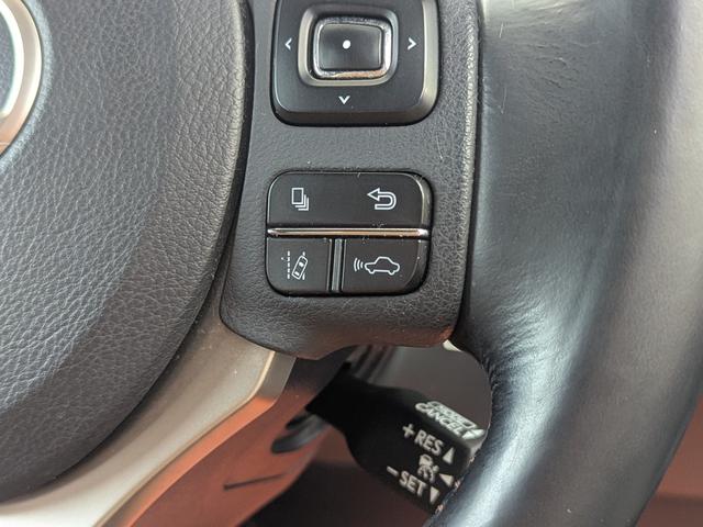 RC RC300h トパーズブラウン内装/TRDスポーツマフラー/ダウンサス/Fスポーツグリル/純正SDナビTV/アダプティブクルーズコントロール/レーンアシスト/クリアランスソナー/メモリー付パワーシート(11枚目)