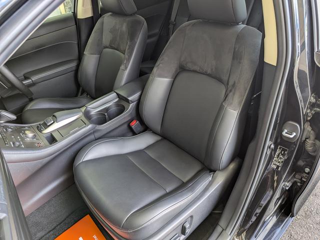 CT CT200h バージョンC TRDスポーツマフラー/アダプティブクルーズコントロール/レーンアシスト/ファブリックLtexブラックシート/純正SDナビTV/LEDヘッドライト&フォグランプ/クリアランスソナー(16枚目)