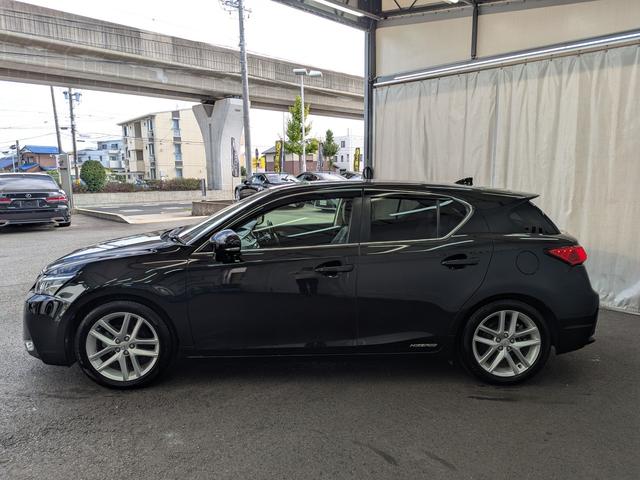 CT CT200h バージョンC TRDスポーツマフラー/アダプティブクルーズコントロール/レーンアシスト/ファブリックLtexブラックシート/純正SDナビTV/LEDヘッドライト&フォグランプ/クリアランスソナー(23枚目)