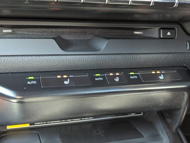 ＵＸ ＵＸ２５０ｈ　バージョンＣ　Ｌｔｅｘブラックシート／アダプティブクルーズコントロール／レーンアシスト／ブラインドスポットモニター／１０．３インチワイドナビＴＶ／バックカメラ／クリアランスソナ／パワーバックドア（5枚目）