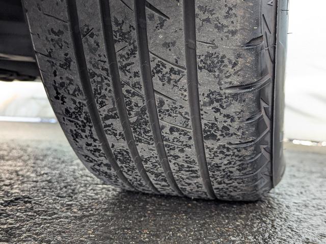 ＵＸ ＵＸ２５０ｈ　バージョンＣ　Ｌｔｅｘブラックシート／アダプティブクルーズコントロール／レーンアシスト／ブラインドスポットモニター／１０．３インチワイドナビＴＶ／バックカメラ／クリアランスソナ／パワーバックドア（39枚目）