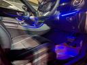 【64色のアンビエントライト】車内をLEDの間接照明によって華やかに演出してくれます!