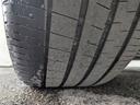 前後共にタイヤの山は十分残っている状態です。
