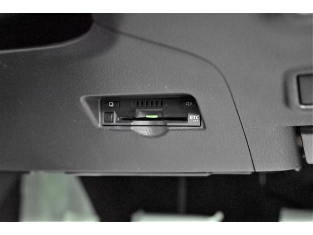 Ｃ－ＨＲ Ｇ　運転席エアバック　ＤＶＤ再生機能　１オーナー車　Ｂカメラ　ＬＥＤヘッドライト　助手席エアバック　サイドカーテンエアバック　横滑り防止装置付　記録簿有り　キーフリーシステム　クルーズコントロール　ＥＴＣ（11枚目）