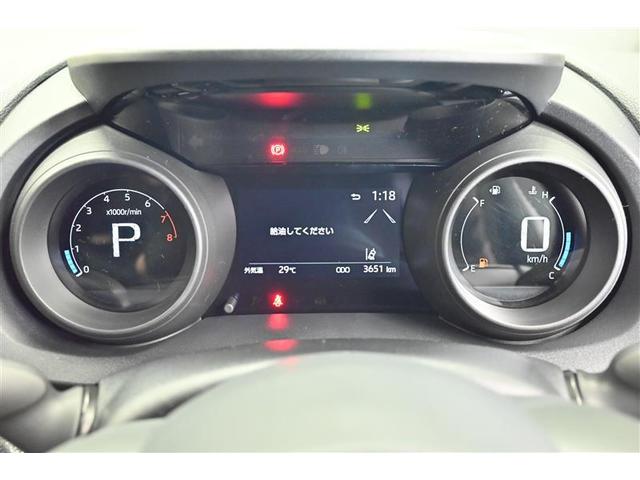 ヤリスクロス Ｇ　衝突軽減装置　ＥＳＣ　ＬＥＤヘッドライト　記録簿有　サイドエアバッグ　Ａクルコン　ワンオーナー　盗難防止装置　アルミ　オートエアコン　スマートキー　バックカメラ　４ＷＤ　ＡＢＳ　キーレス　エアバッグ（24枚目）