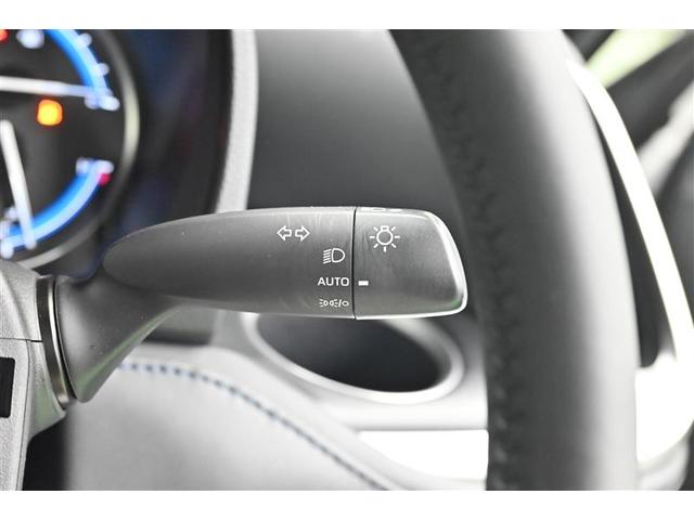 ヴォクシー ハイブリッドS-Z パワーウィンドウ インテリキー 横滑防止装置 地デジTV アクティブクルーズコントロール フルオートエアコン リアカメラ エアバッグ ABS ナビTV WAC アルミホイール キーレス PS ETC(19枚目)